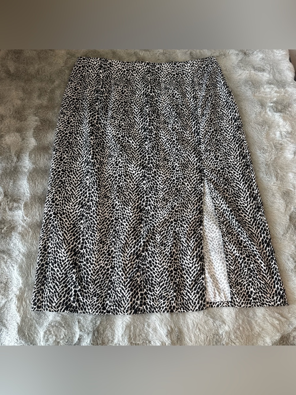 Ty Black and White Midi Skirt with Side Slit-540 - Picture 1 of 5